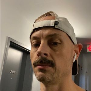 Meet your Posher, Micah